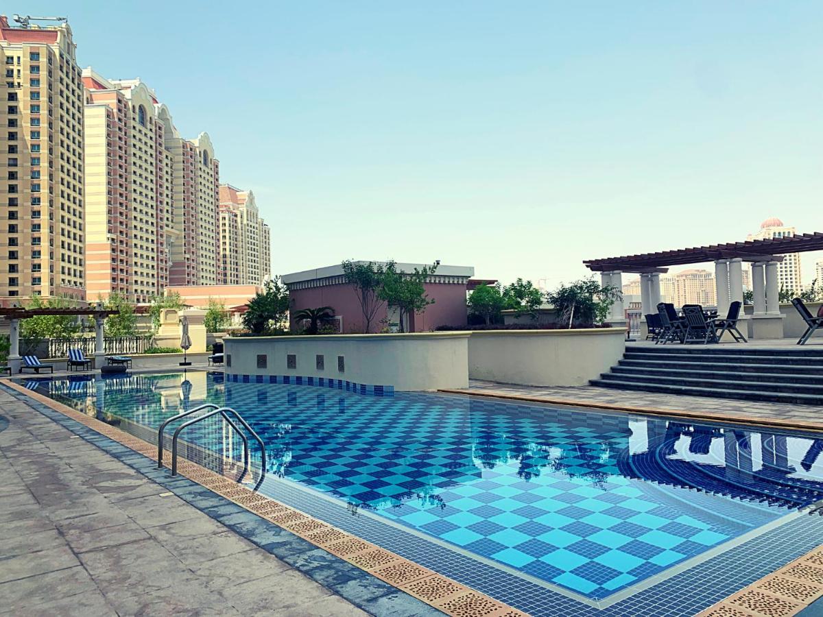 Luxury Furnished Studio In Pearl With Swimming Pool And Gym Doha