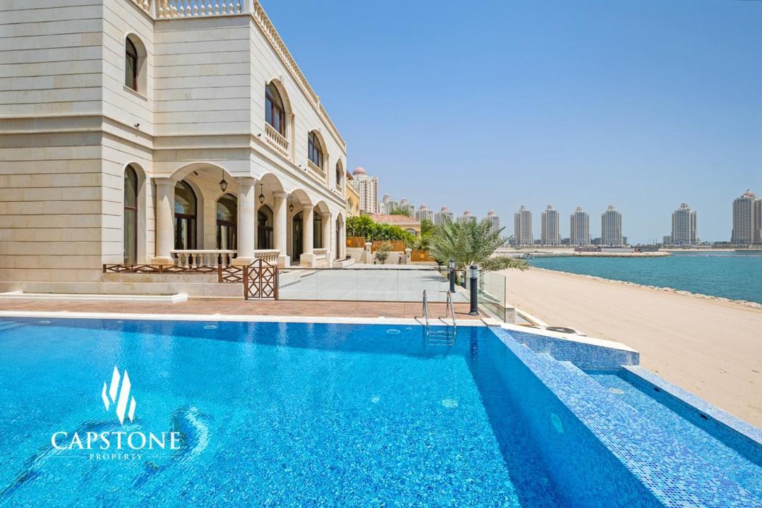 Villa Serviced-Villa For Rent In The Pearl - Qatar *