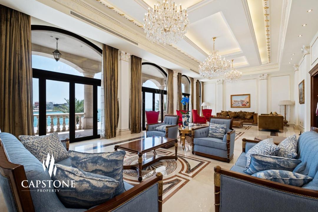 Villa Serviced-Villa For Rent In The Pearl - Qatar *