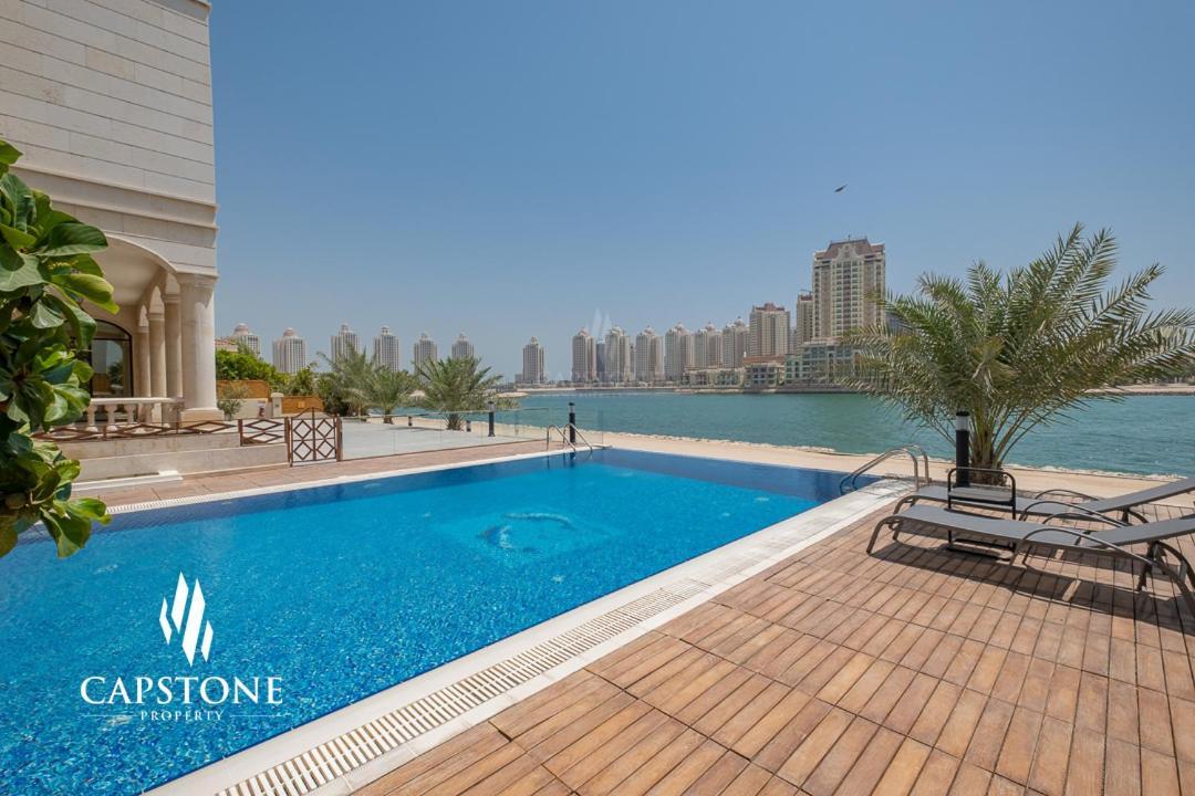 Villa Serviced-Villa For Rent In The Pearl - Qatar *