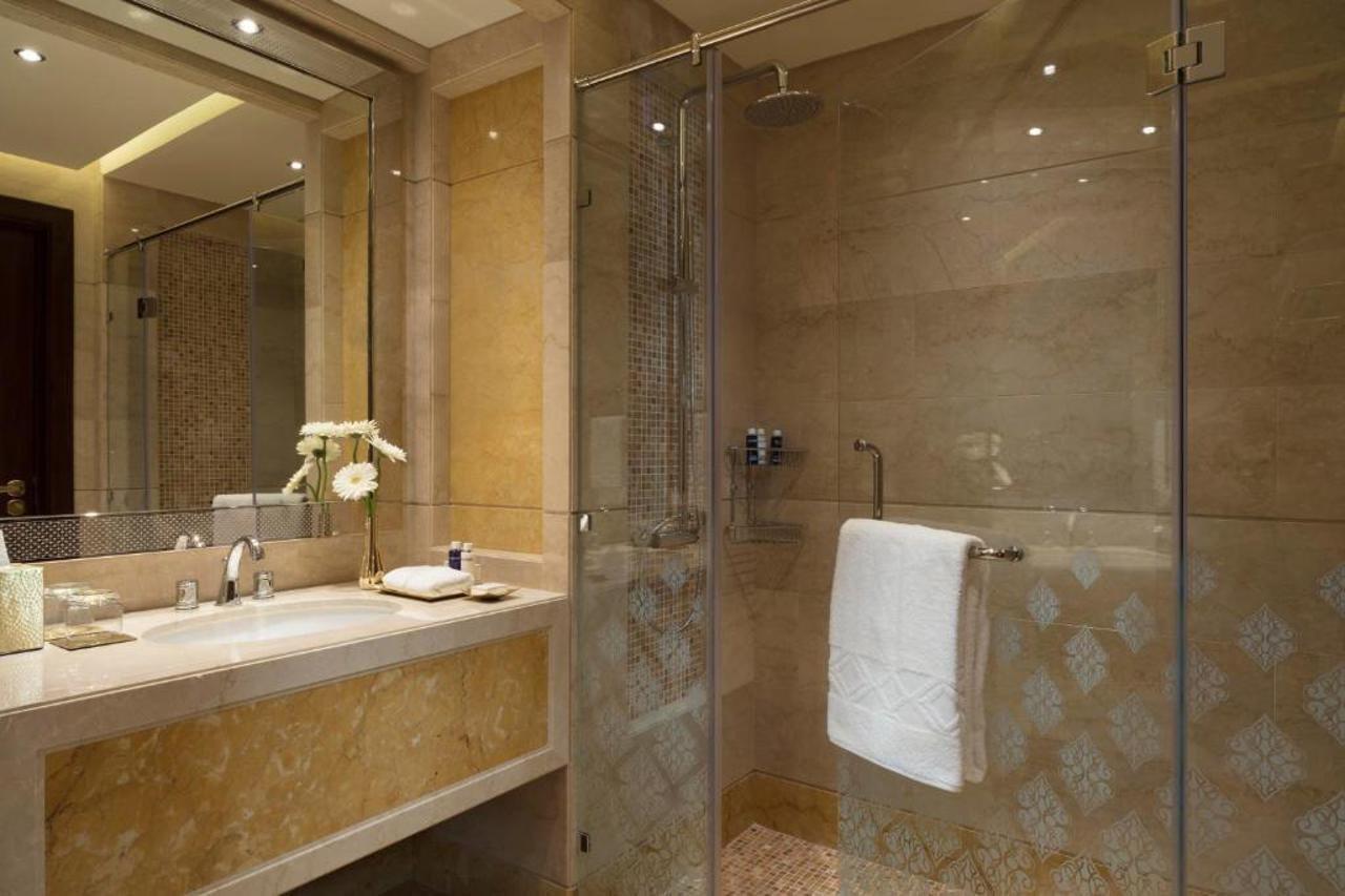 Al Najada By Oaks Hotel 4*