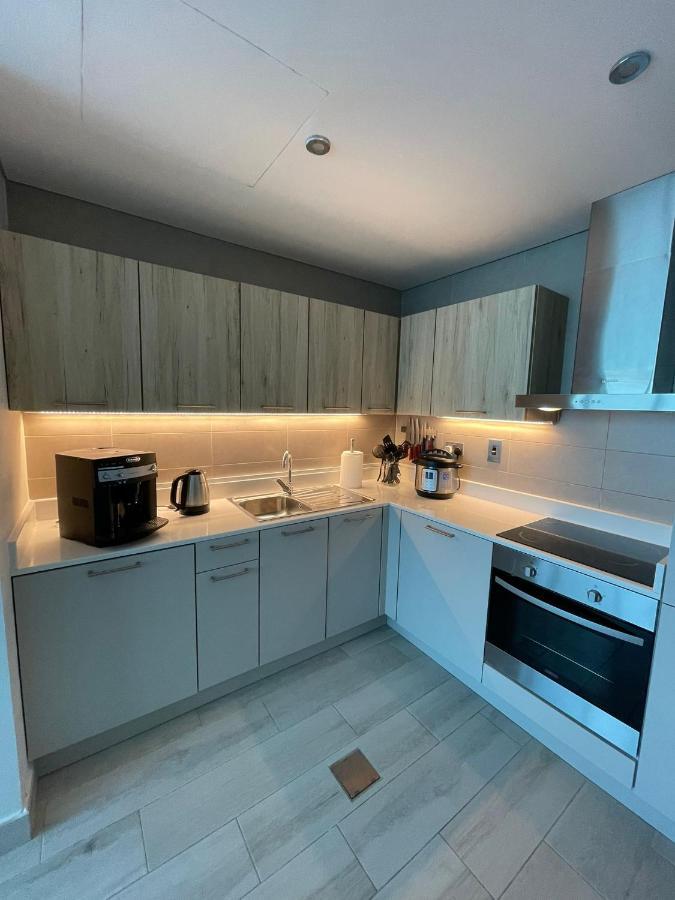 Căn hộ Sea View Flat In Central Doha