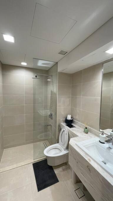 Luxurious Loft In Viva Bahriya, The Pearl Doha