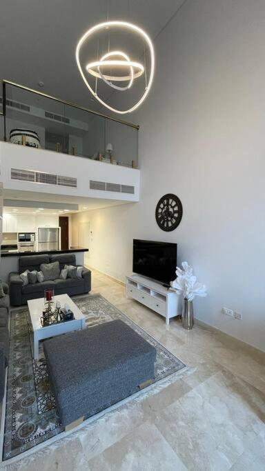 Apartment Luxurious Loft In Viva Bahriya, The Pearl Doha