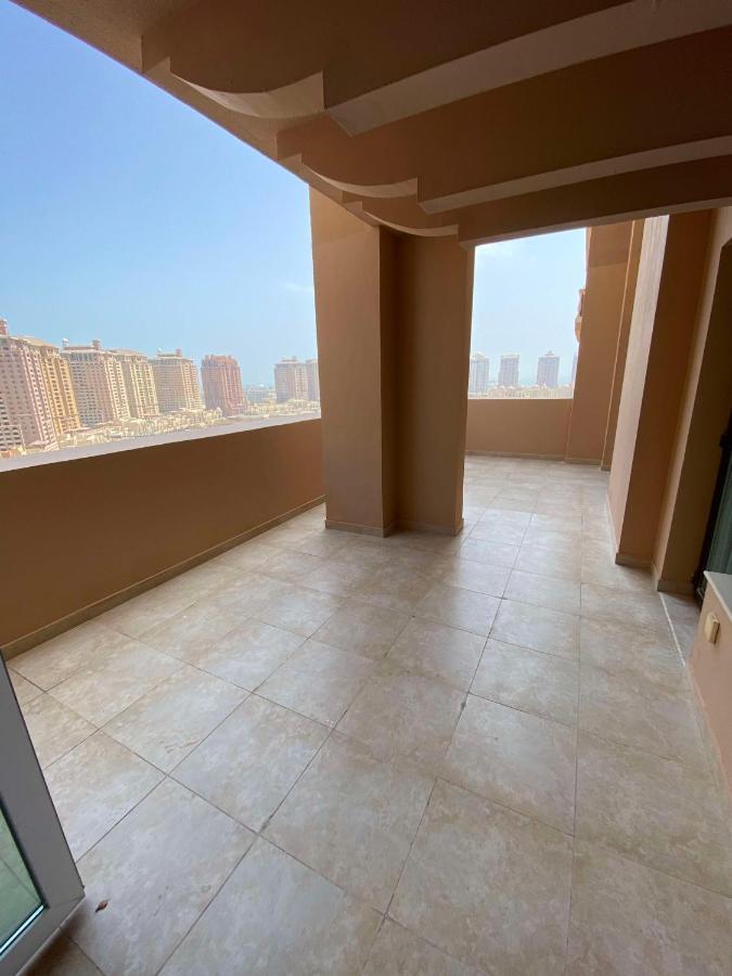 The Pearl Qatar, Luxury 2br Apartment, Marine View, Swimming Pool Gym Doha