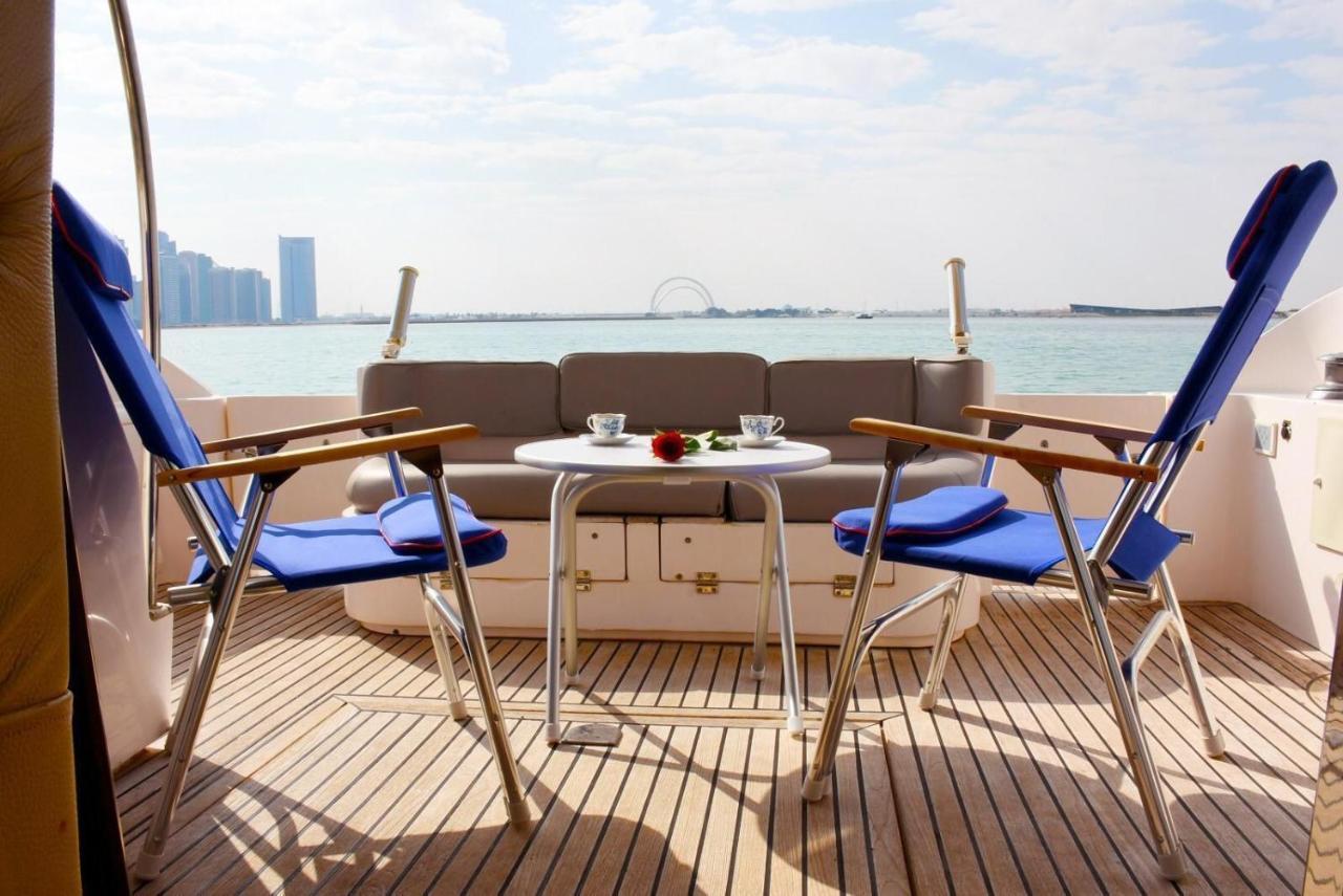 Botel Venice Yachts *