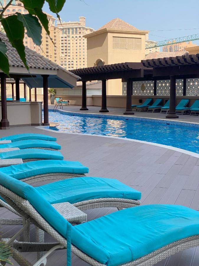 The Pearl Qatar, Luxury 2br Apartment, Marine View, Swimming Pool Gym Apartment *