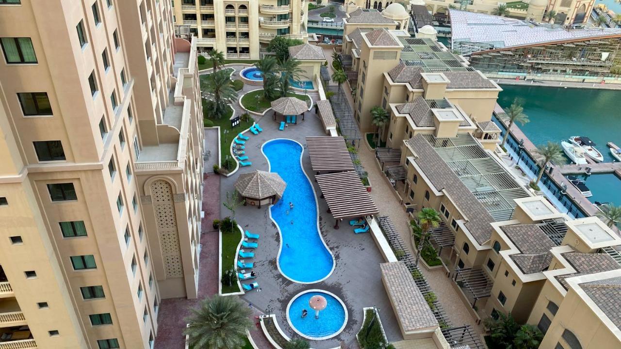 The Pearl Qatar, Luxury 2br Apartment, Marine View, Swimming Pool Gym Apartment *