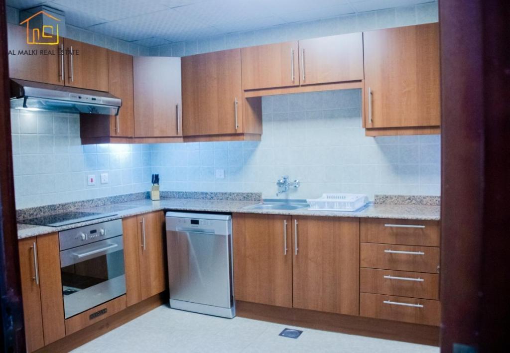 Al Malki Tower At Pearl Qatar Apartment