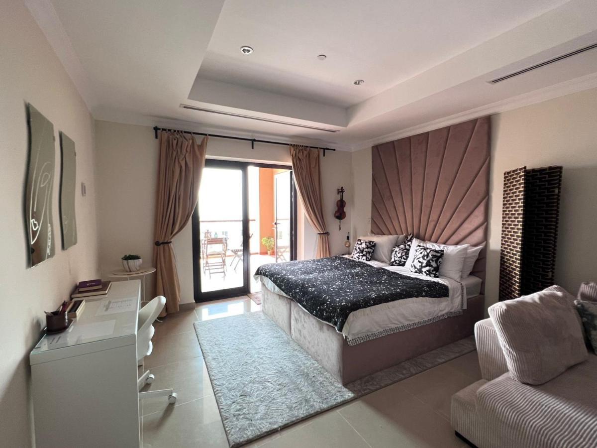 Apartment Sea View, Sunlit Studio In The Pearl