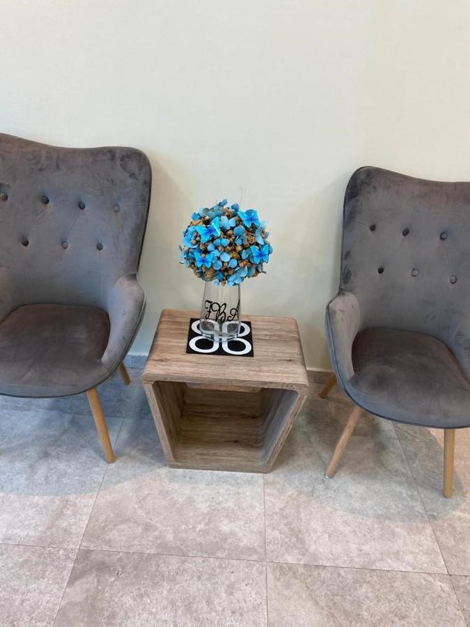 Lovely 2 Bed Apt On 24 Floor In Zig Zag Tower Apartment *