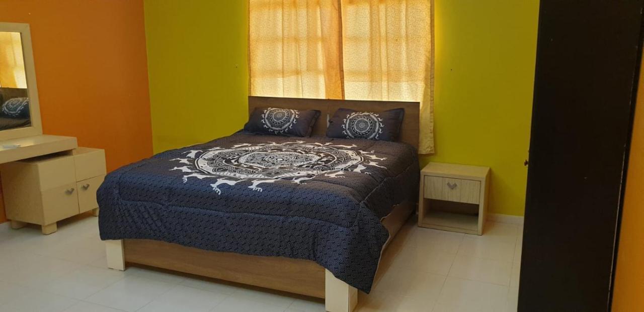 1 Private Bedroom In A Shared Apartment. Homestay Doha