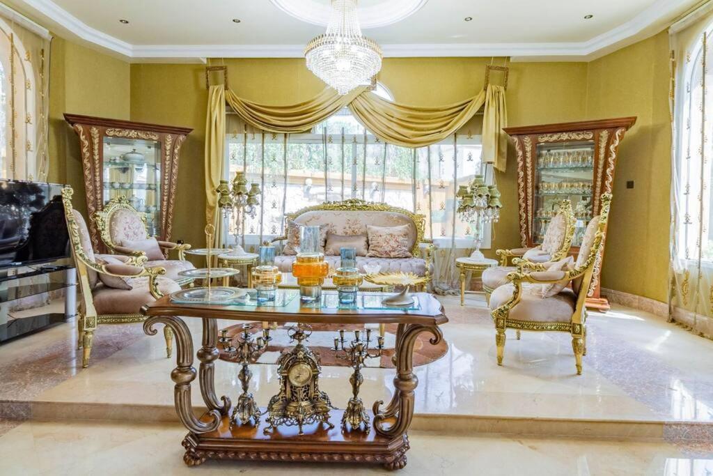 Cheerful 5-bedroom With Pool Villa