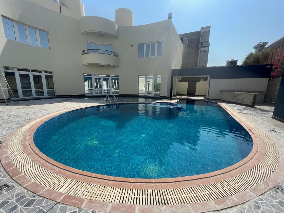 Dom West Bay Doha