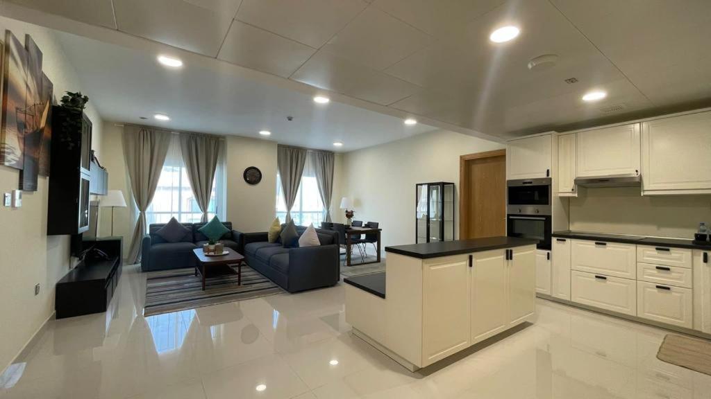 Almanzil & Suites Apartment Doha