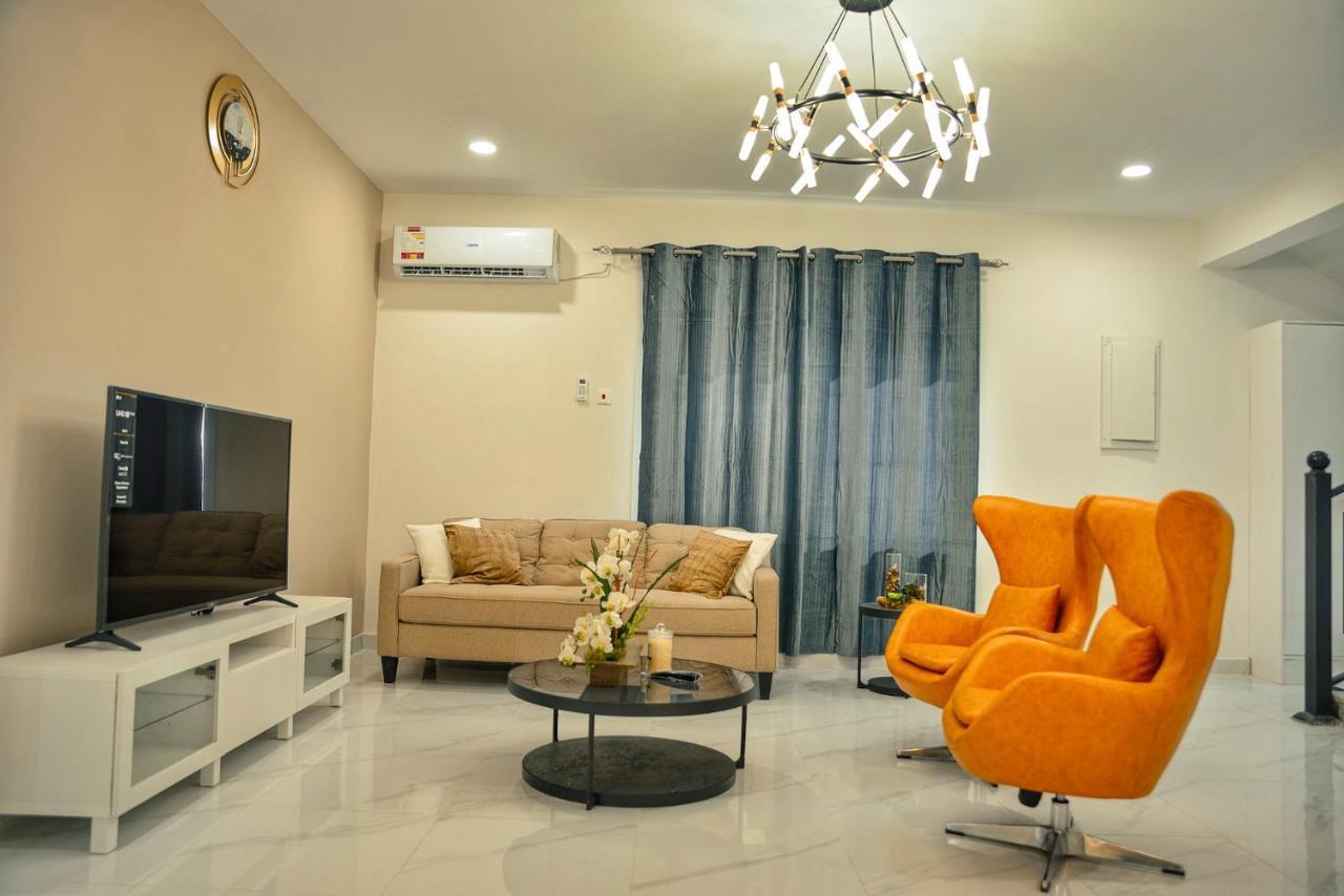 Falcon Homestay Doha