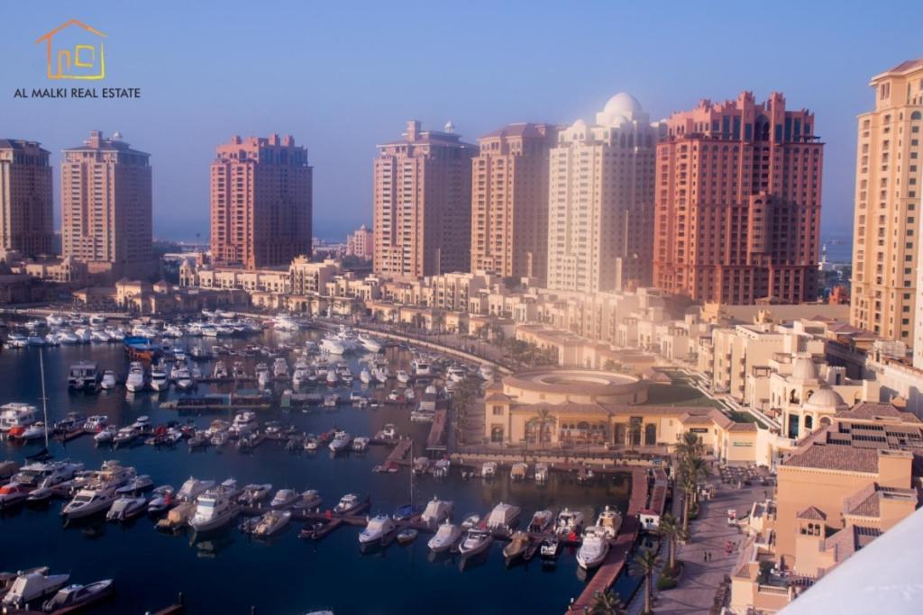Al Malki Tower At Pearl Qatar Apartment *