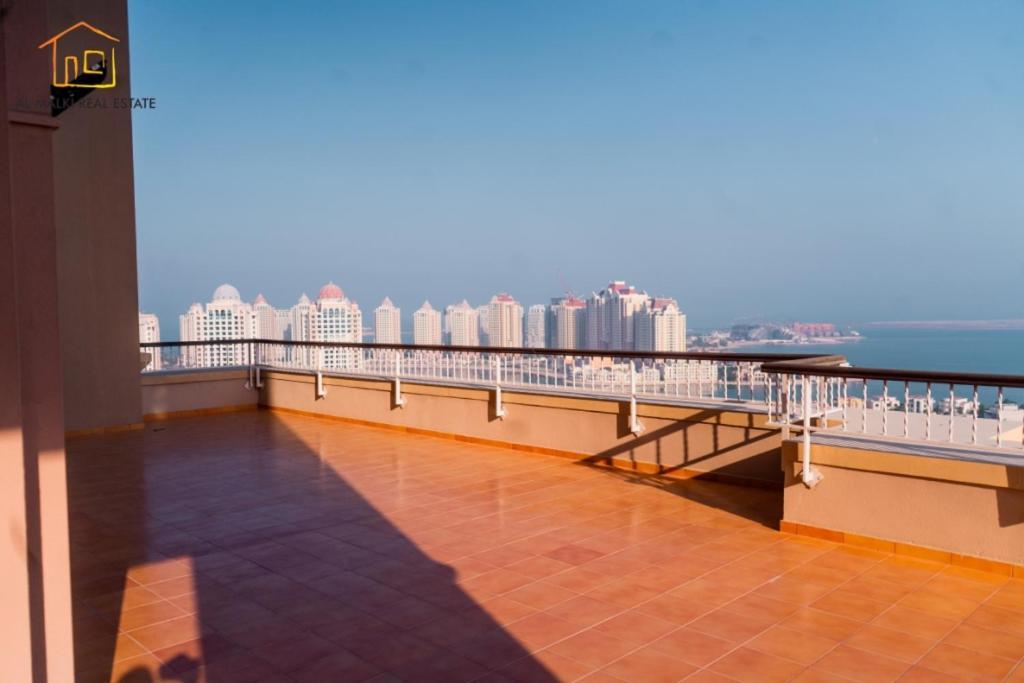 Al Malki Tower At Pearl Qatar Apartment Doha