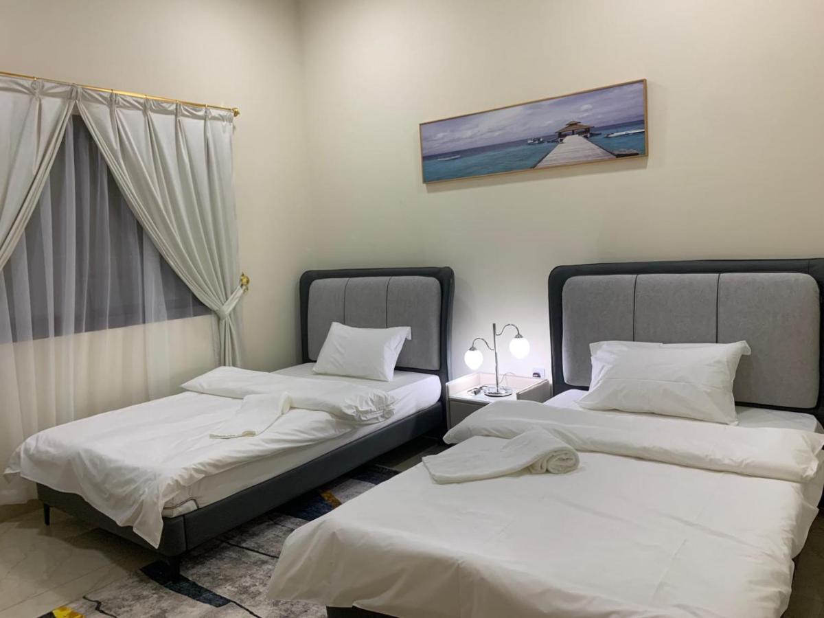 Furnished 5 Bedroom Located In The Heart Of With Shared Facilities Doha