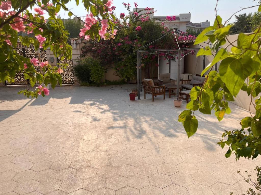 Villa Al Thumama *