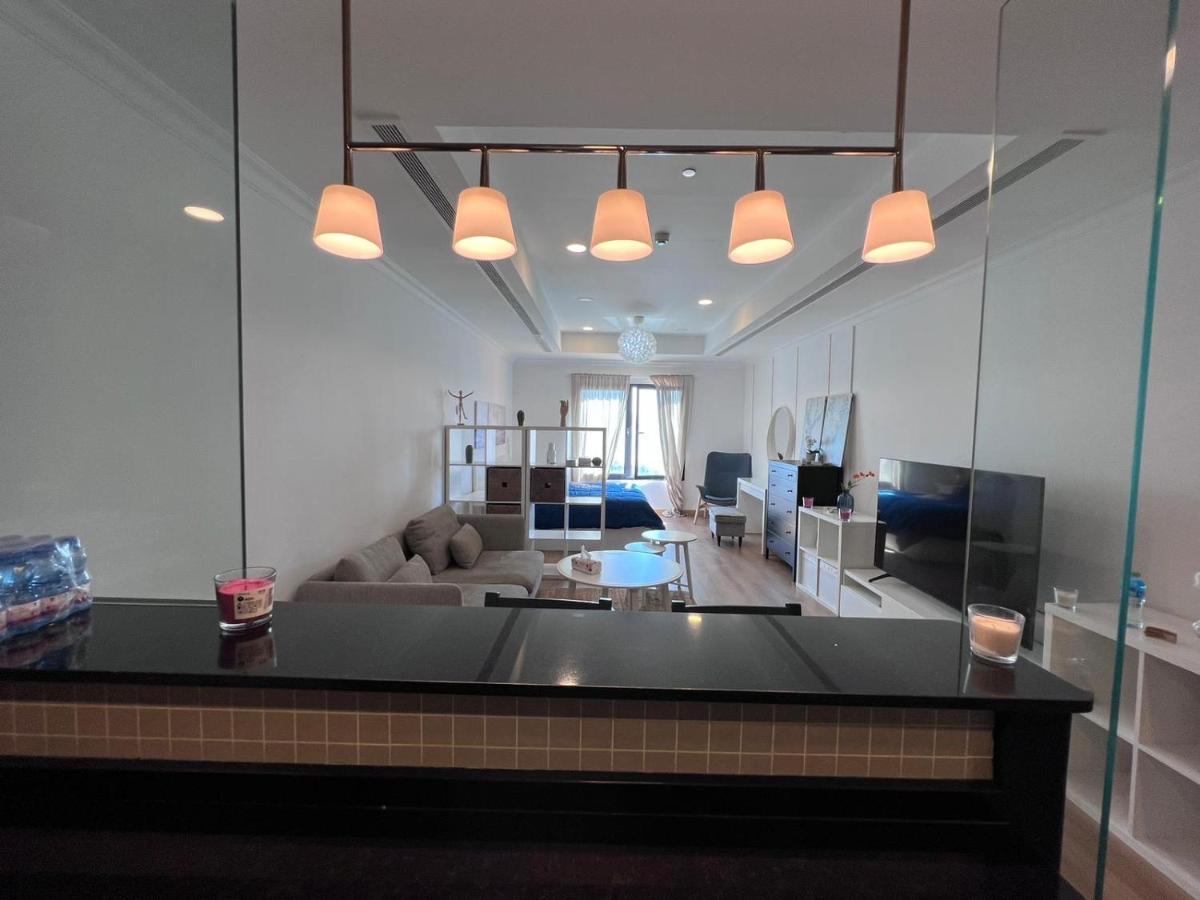 Apartment Marina View, Sunlit Studio In The Pearl Doha