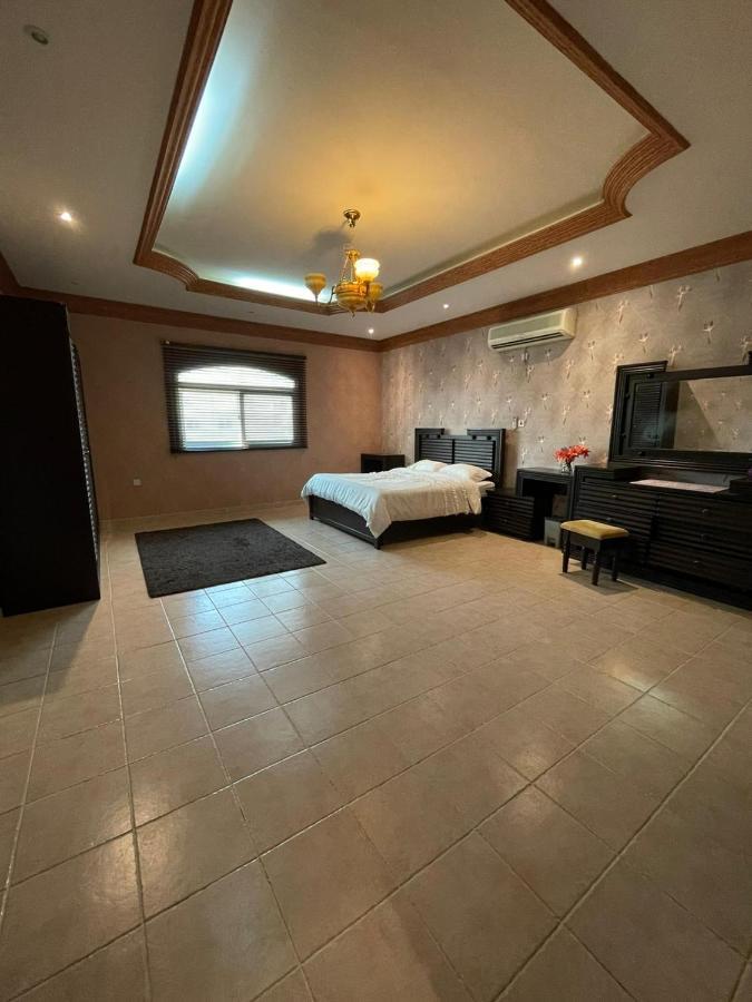 Al Thumama Villa *