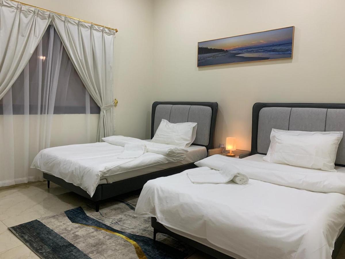 Furnished 5 Bedroom Located In The Heart Of With Shared Facilities Gasthof