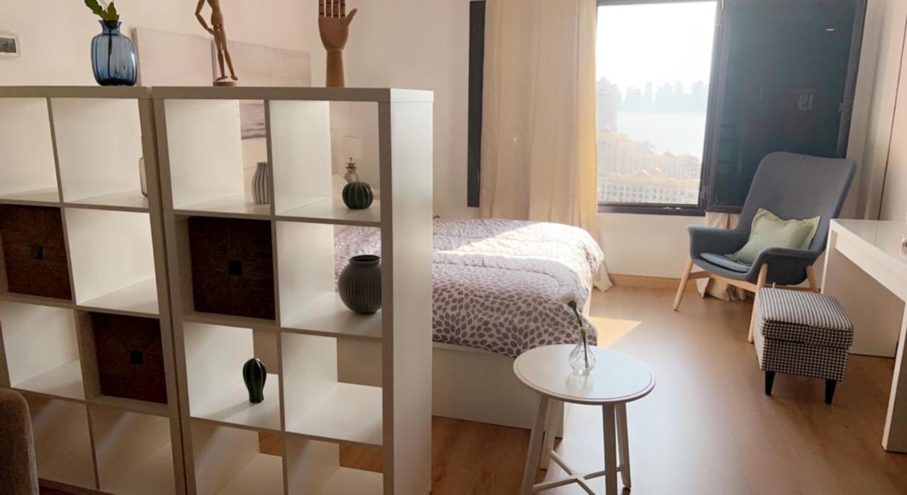 Marina View, Sunlit Studio In The Pearl