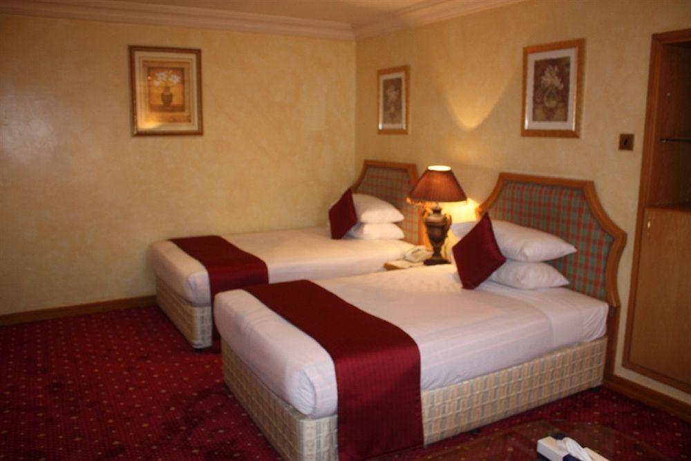 Hotel Qatar Palace 3*