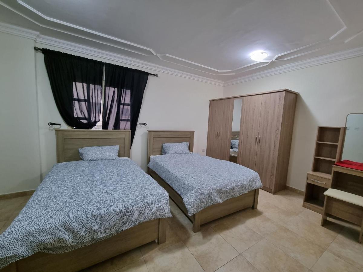 Apartment Lovely 3 Bedrooms In Next To Metro Station