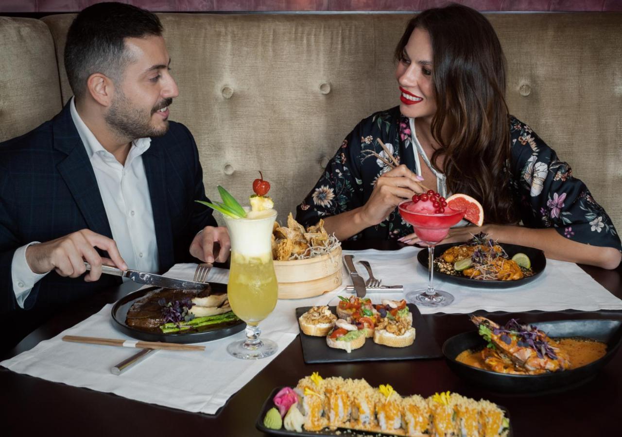 Khách sạn Centre Rotana Doha