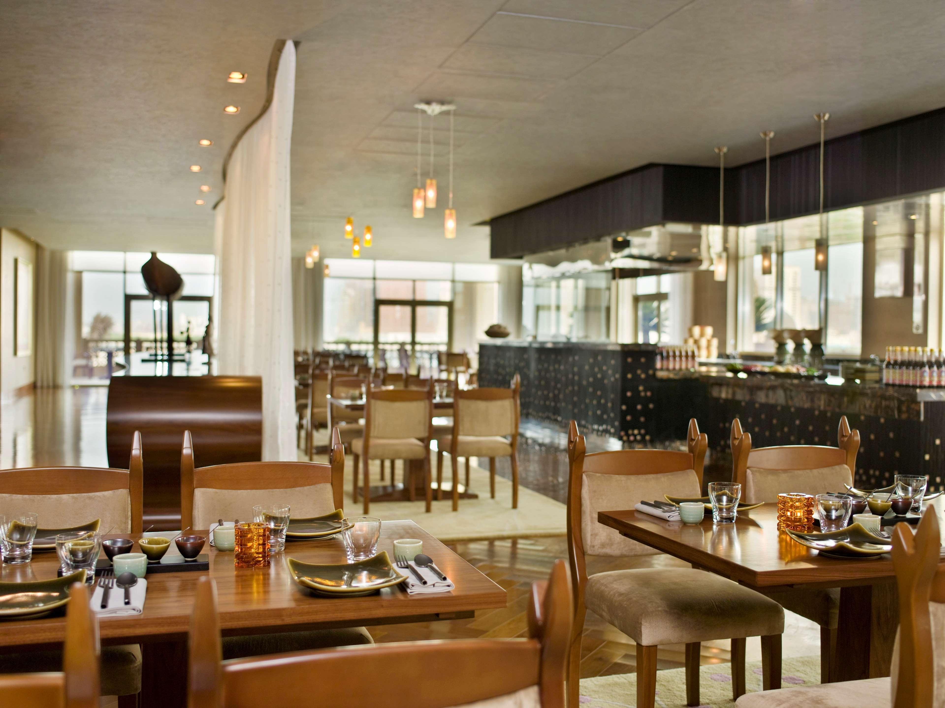 Grand Hyatt & Hotel 5*
