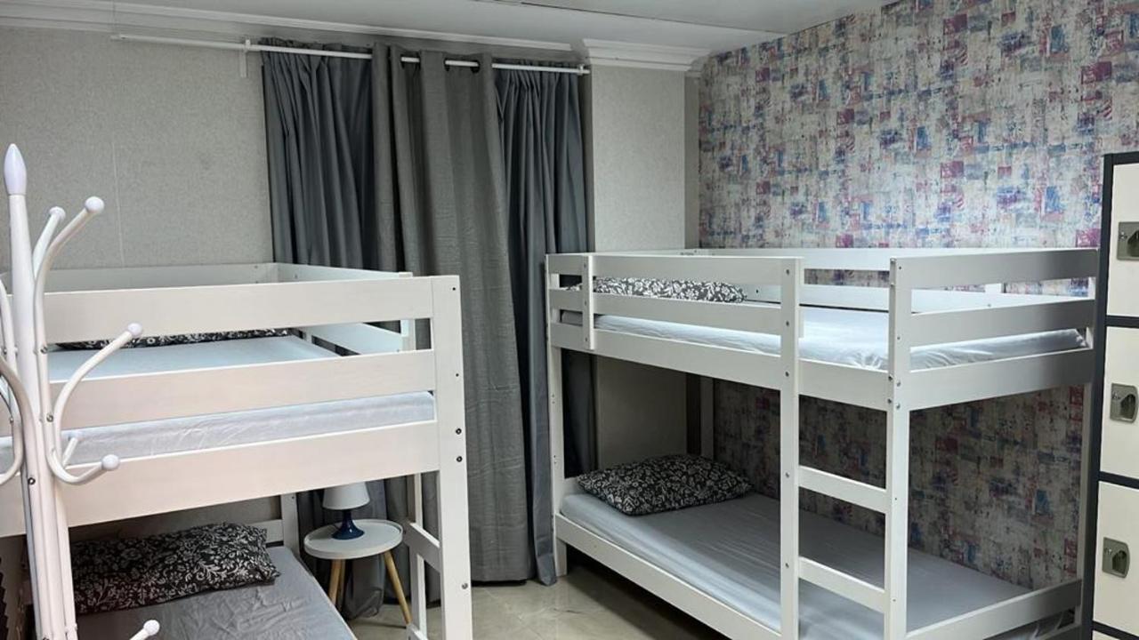 Hostel 117