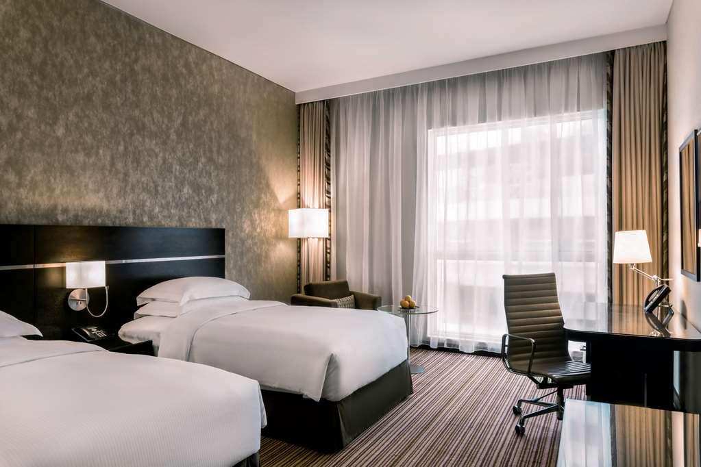 Hyatt Regency Oryx Hotel
