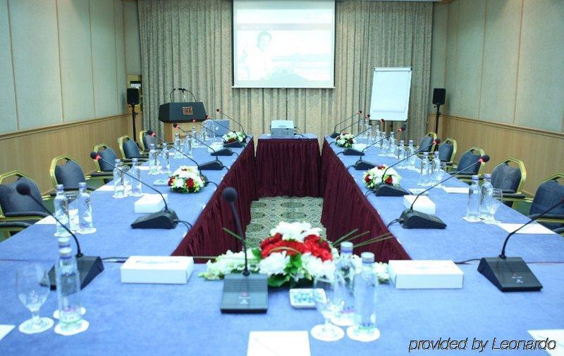Grand Regal 4* Doha