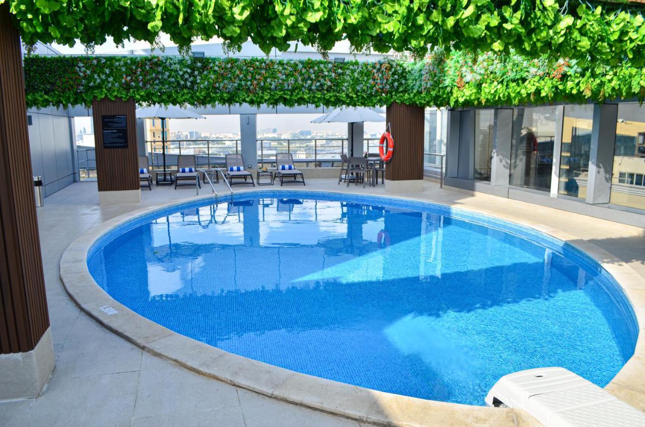 Gloria & 4* Doha