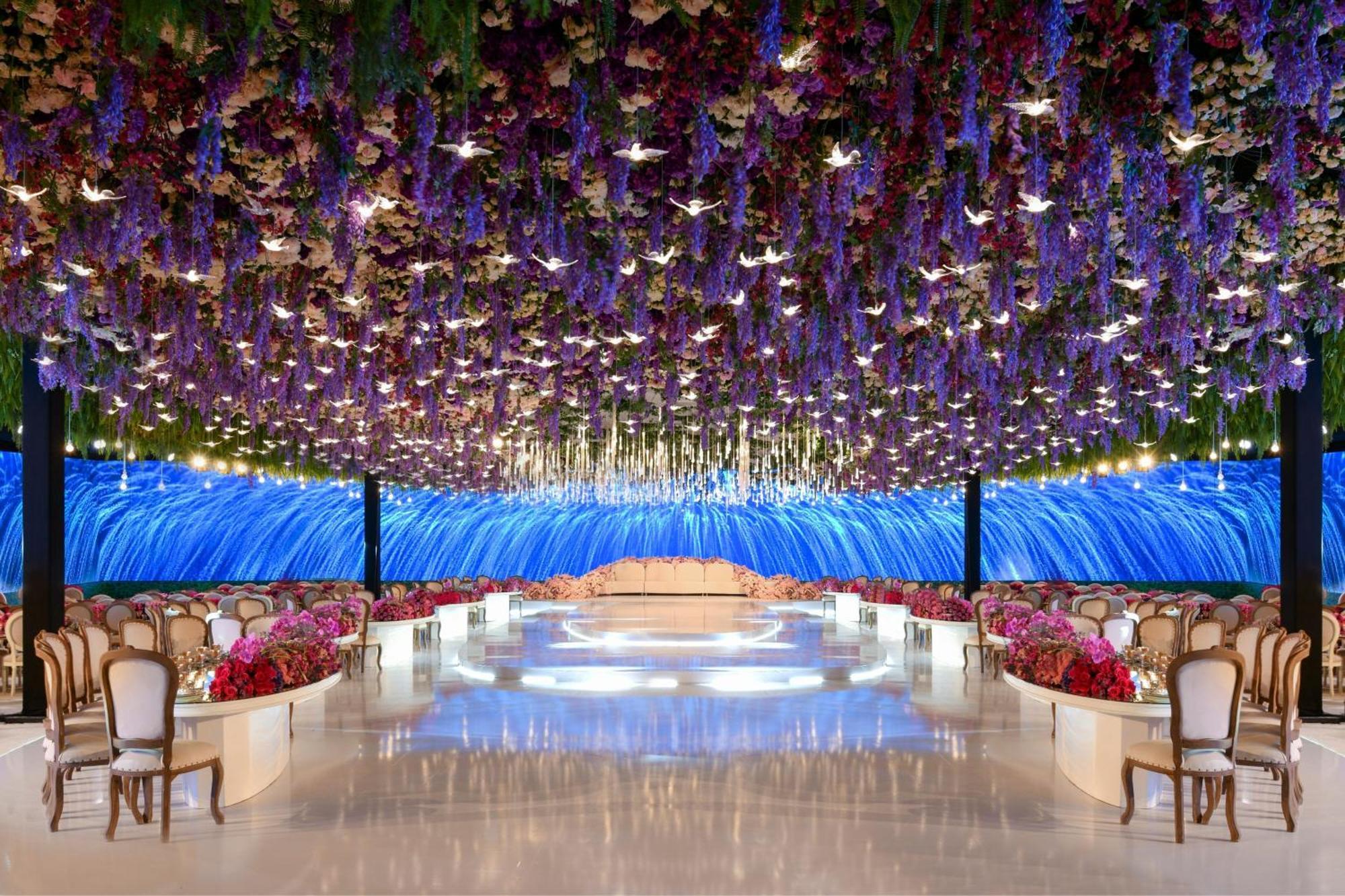 The Ritz-carlton, Hotel