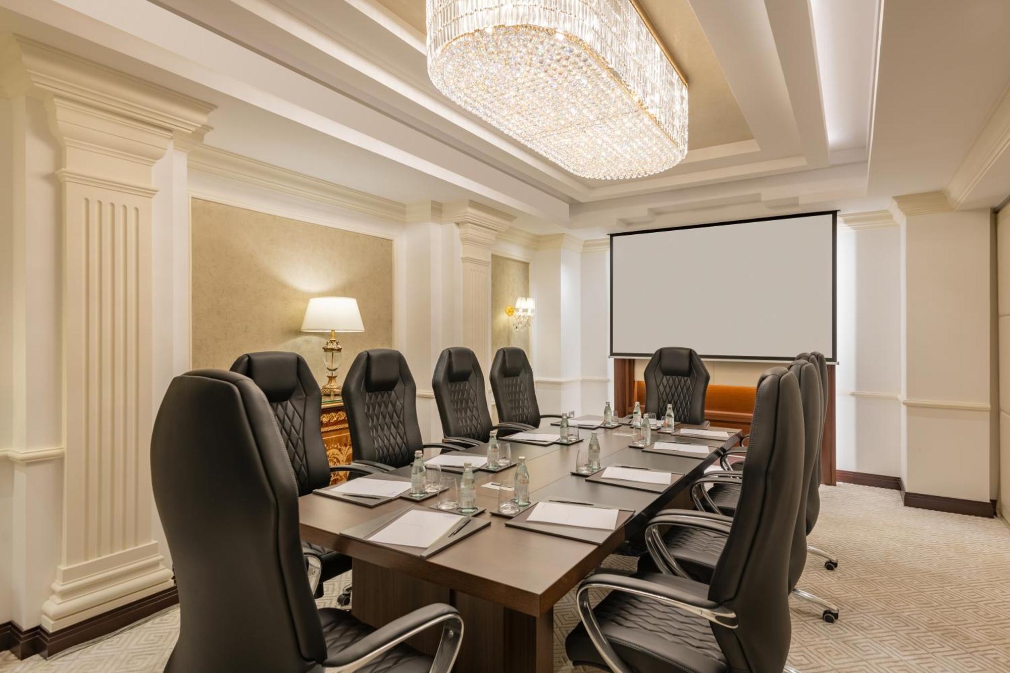 Riviera Rayhaan By Rotana 4*