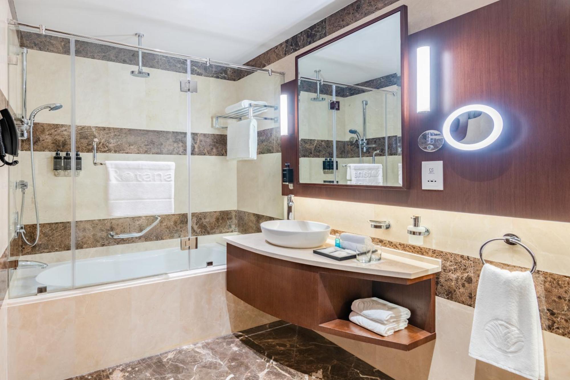 Hotel Riviera Rayhaan By Rotana