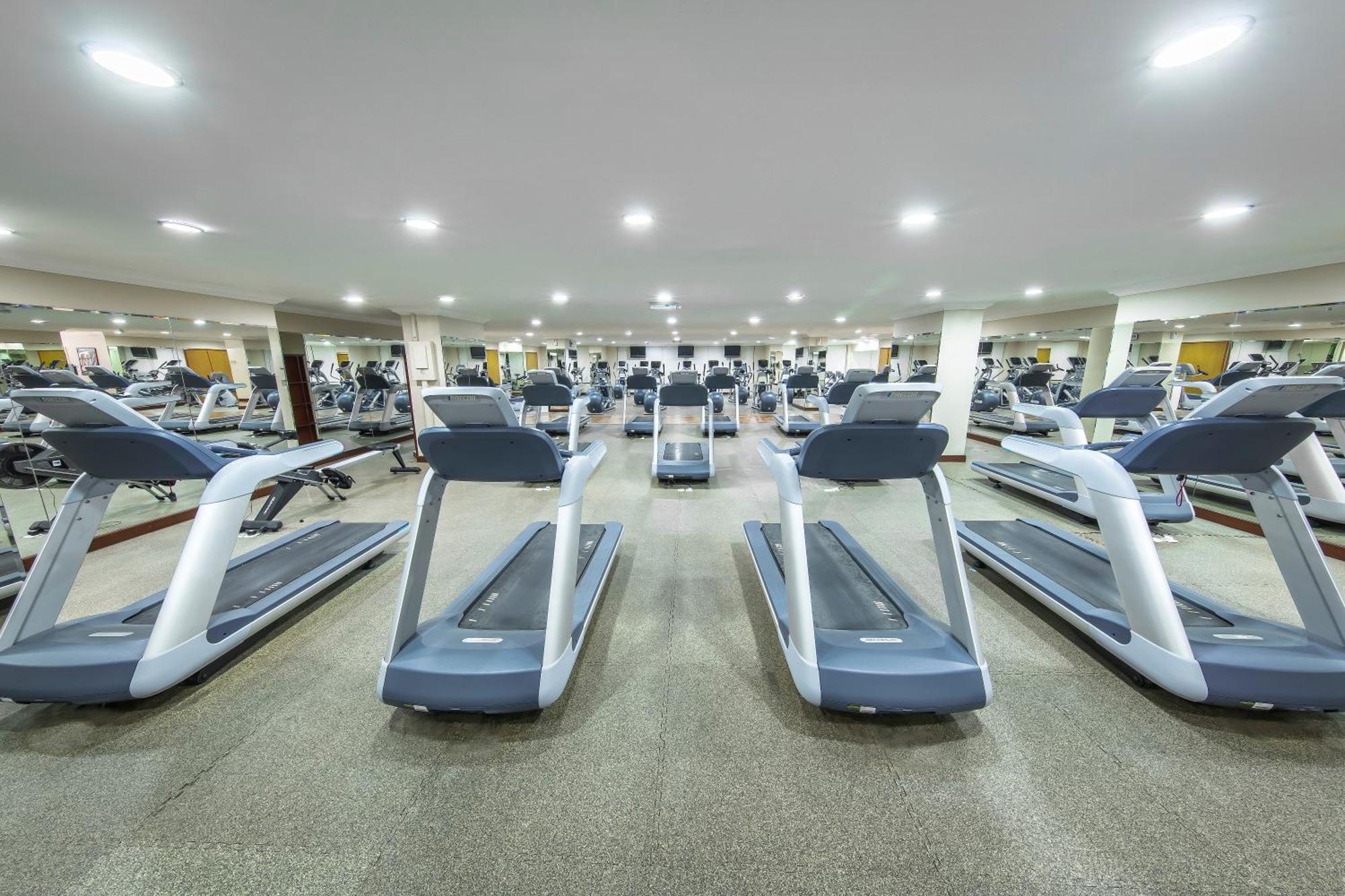 Ezdan Aparthotel 4*
