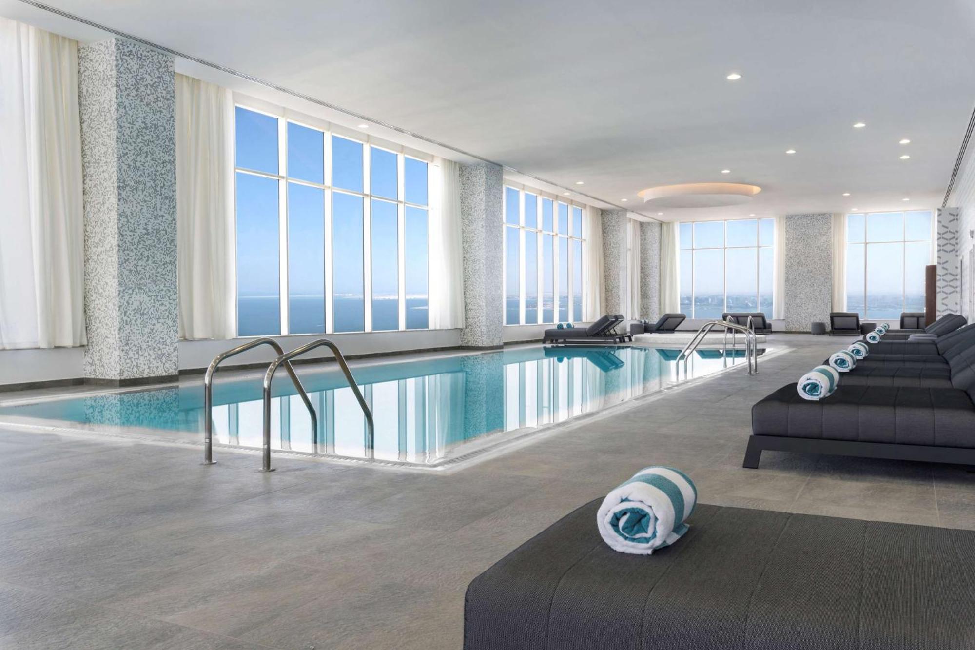 Aleph Residences, Curio Collection By Hilton Khách sạn hẻo lánh Doha
