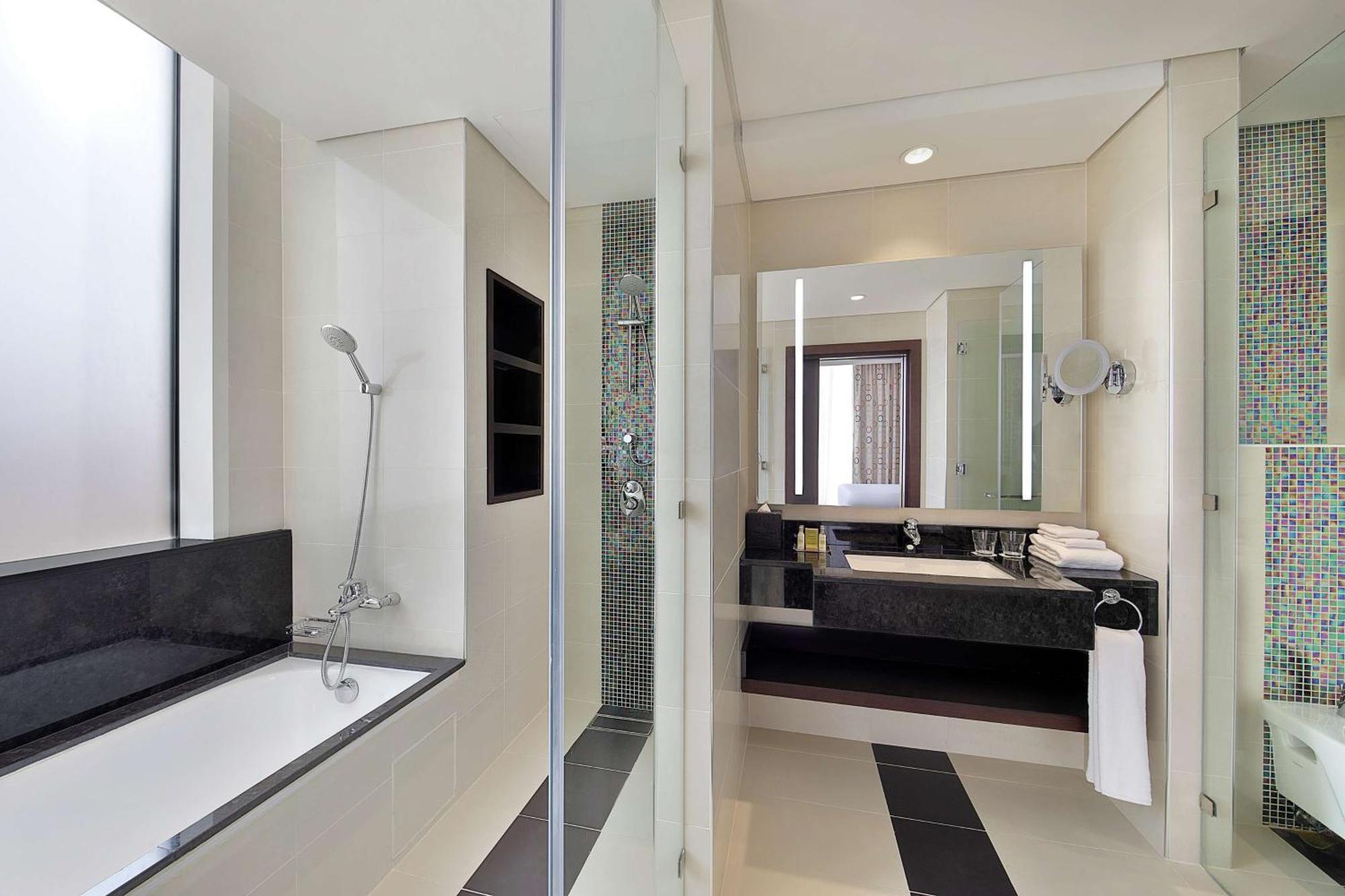 Doubletree By Hilton - Al Sadd Hotel 5*