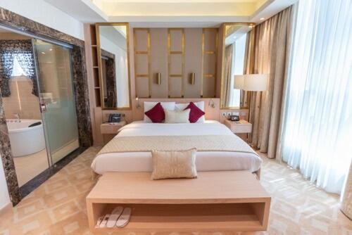 Century Hotel Doha