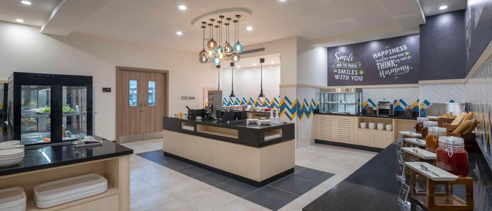 Hotel Hampton By Hilton Old Town 3*
