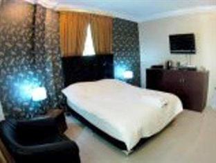 Sovereign - Marriage Certificate Required 2* Doha