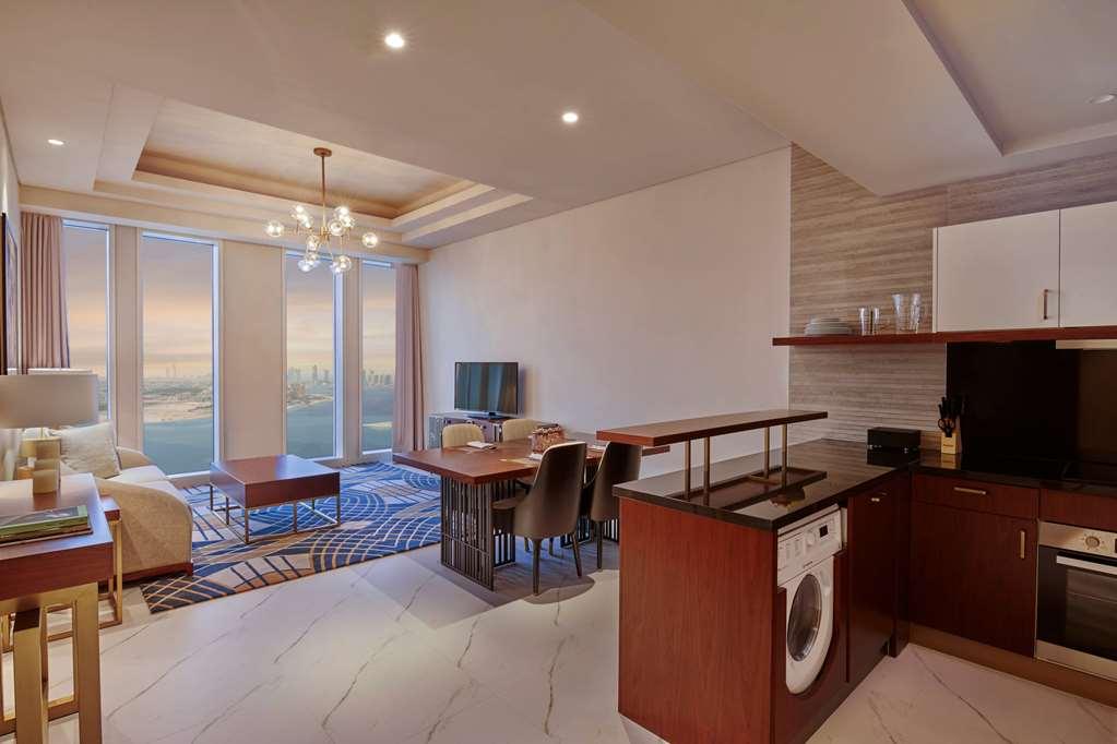 Wyndham Grand West Bay Doha