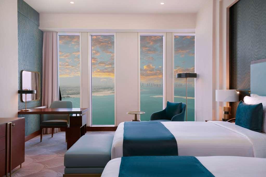 Wyndham Grand West Bay Hotel