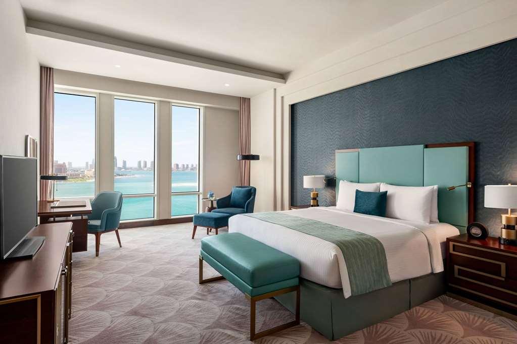 Wyndham Grand West Bay Doha