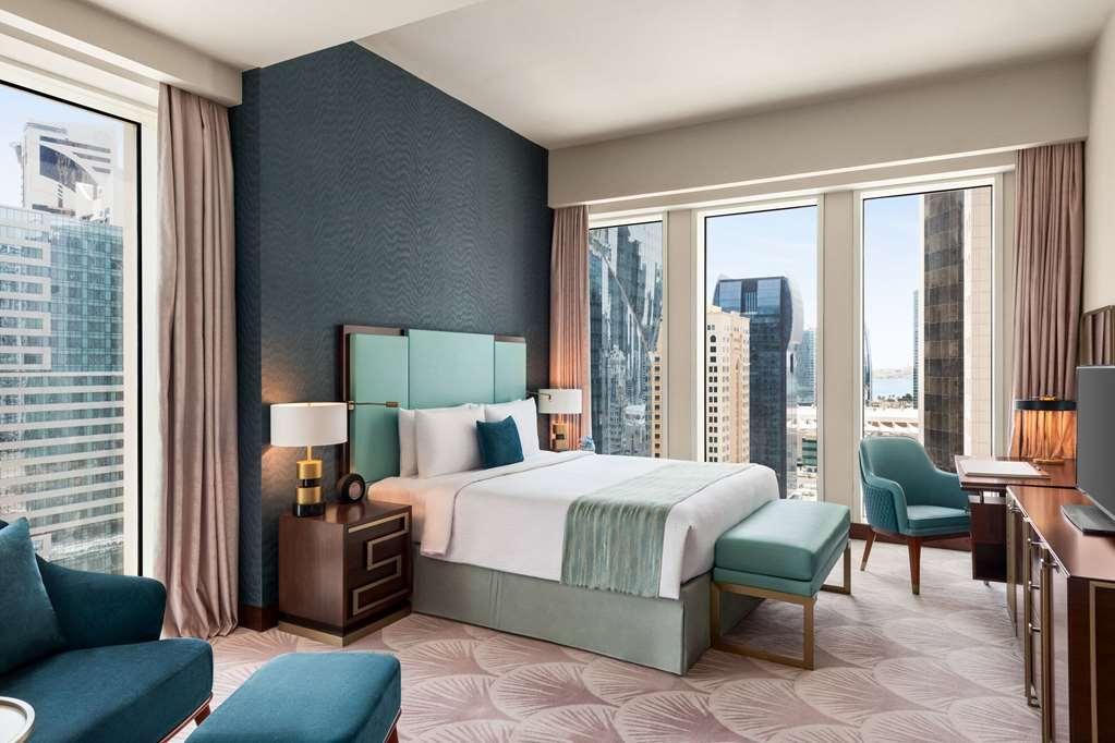Hotel Wyndham Grand West Bay Doha