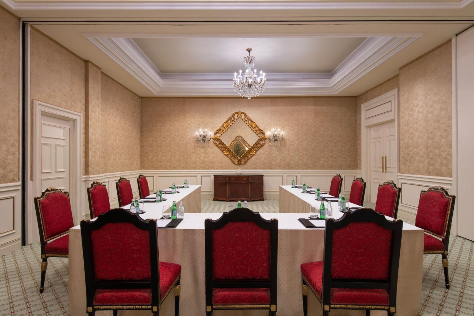 The Ritz-carlton, 5* Doha